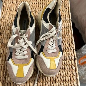 Steve Madden Sneakers